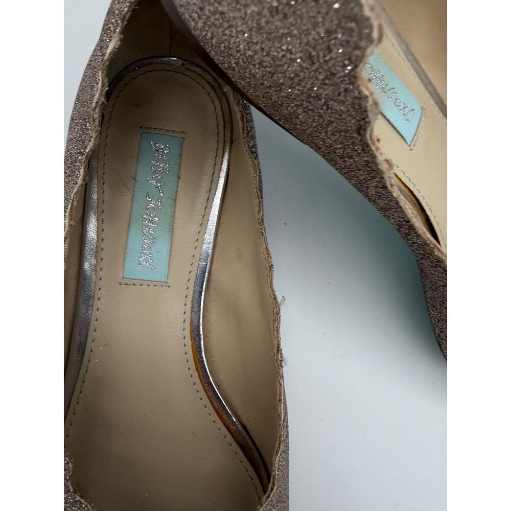 Betsey Johnson SB-CAKE Shoes Womens Size 6.5 Gold Glitter Flats Dressy - Picture 11 of 13